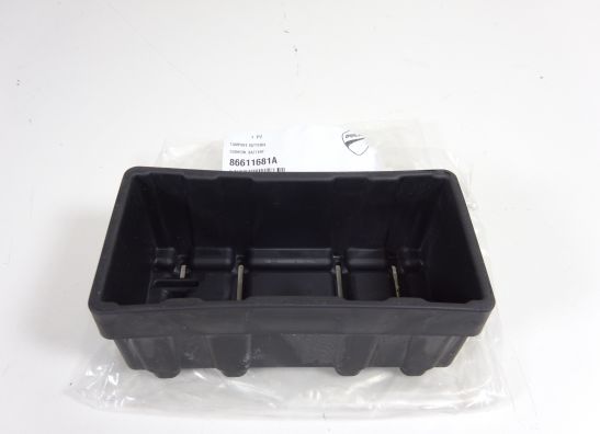 Batterie befestigung Ducati Monster 1200