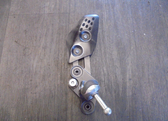 Main step holder left Yamaha XSR 700