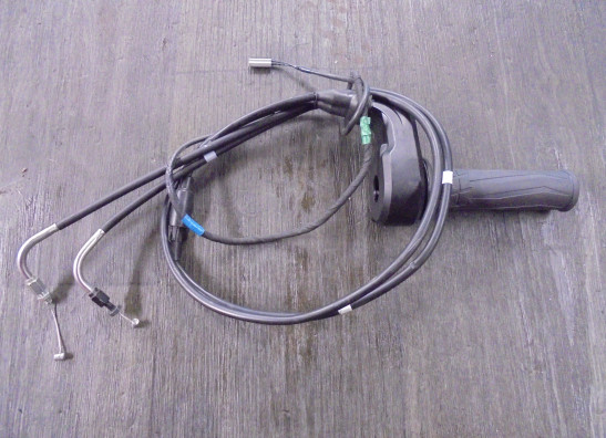 Throttle cable Yamaha Niken GT