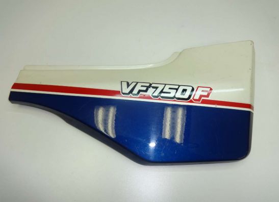 Rechter zijkuip klein Honda VF 700  750 F