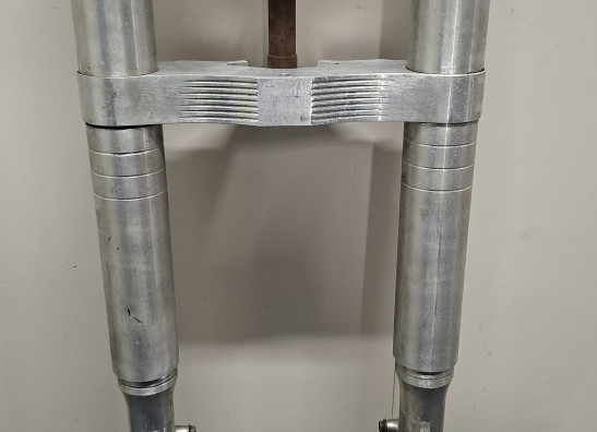 Voorpoten compleet Kawasaki VN 700  750