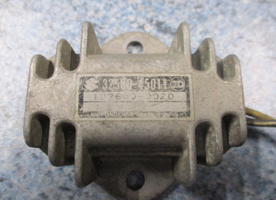Regler Gleichrichter Suzuki GS 550