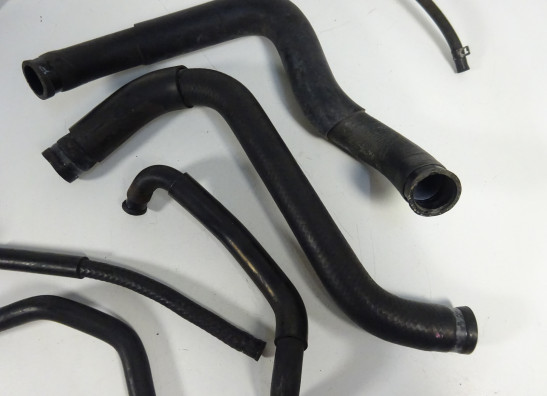 Kuhler Teile Suzuki GSR 750