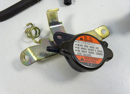 Radiator toebehoren Suzuki GSR 600