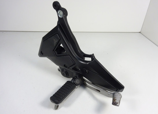 Fussrastetrager vorne rechts Kawasaki VERSYS 650