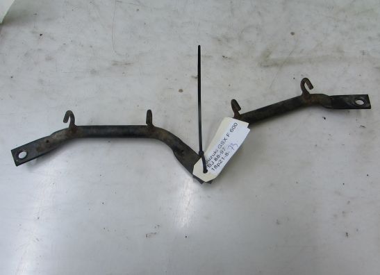 Frame - onderdelen Suzuki GSX F 600