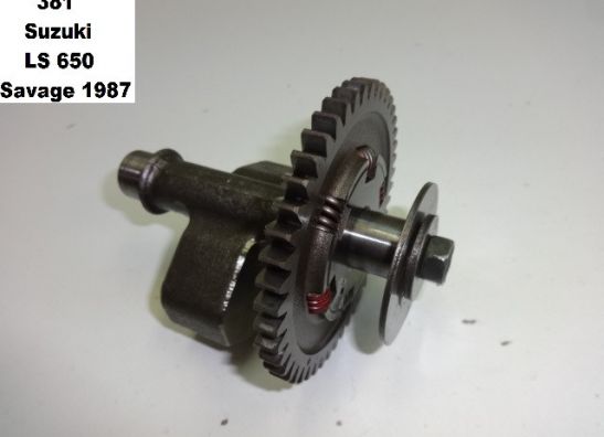 Engine parts Suzuki LS 650