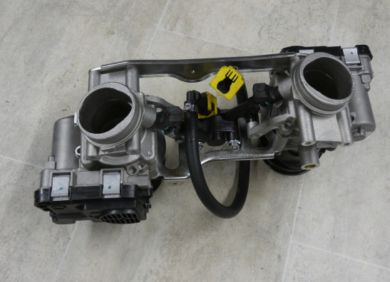 Gasklephuis Aprilia Shiver 750