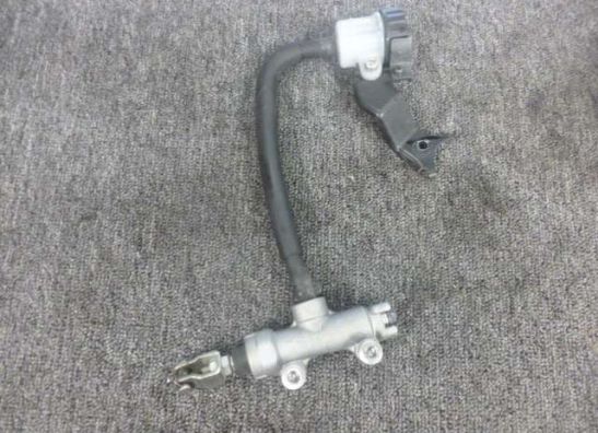 Rempomp achter Kawasaki Z 750 2007-2010
