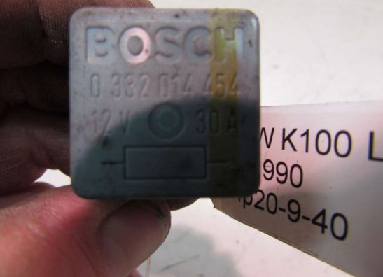Relay BMW K 100
