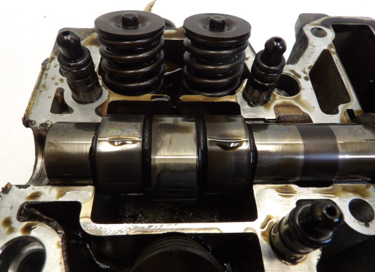 Cylinder head Honda VT 1100