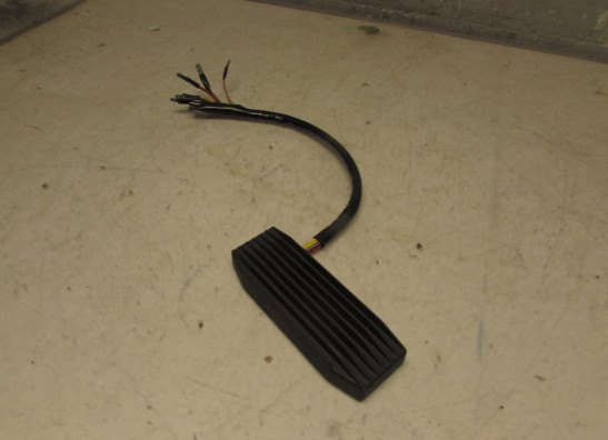 Regulator rectifier  Suzuki VS 800 Intruder