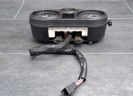 Tellerset Triumph Trident 900