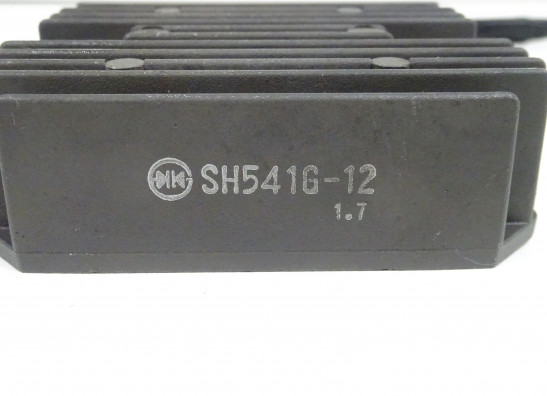 Regulator rectifier  BMW F 650 CS Scarver