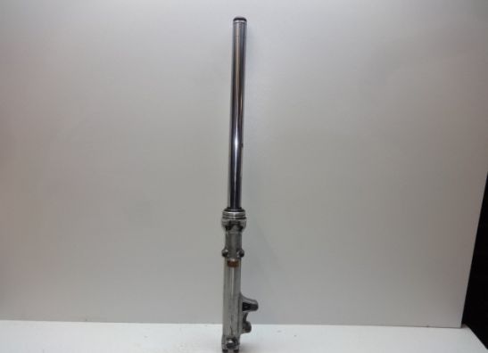 Voorpoot rechts compleet Honda VF 700  750 S Sabre