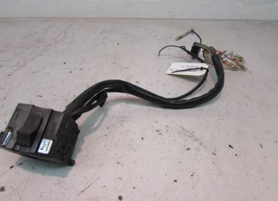 Stuurschakelaar links Honda VF 700  750 S Sabre