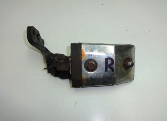 Voetsteun Rechts Honda PC 800