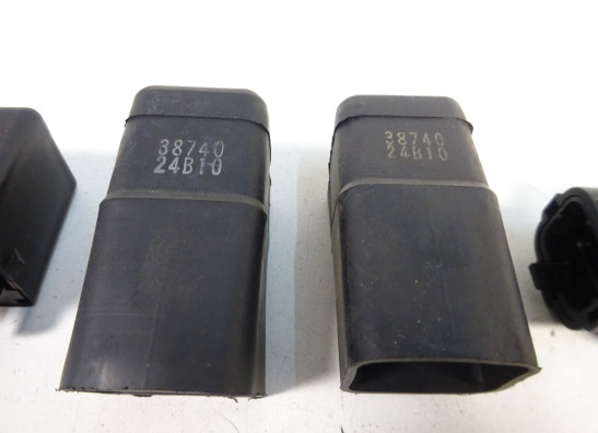 Relais unit Suzuki GSR 600