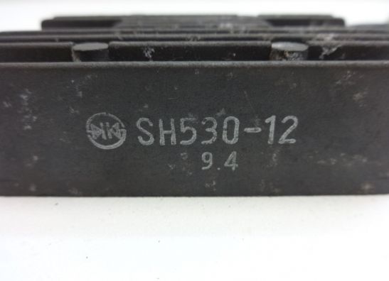 Regler Gleichrichter Kawasaki Z 1000