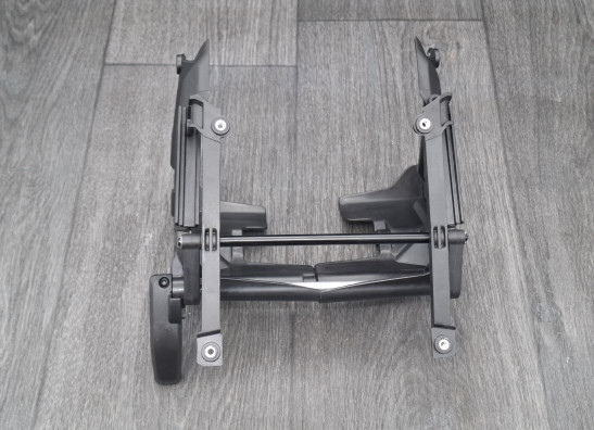 Soporte de carenado Harley Davidson Pan America