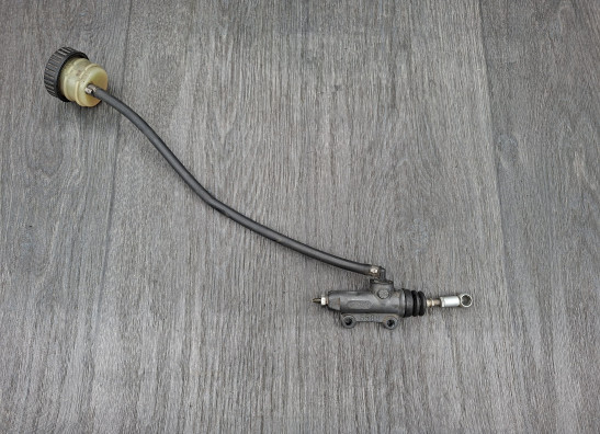 Rempomp achter BMW R 1100 S