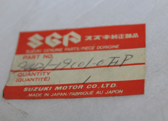 Topkuip verbinding onder Suzuki GSX F 750