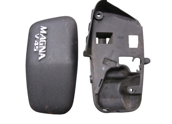 Rechter zijkuip klein Honda VF 700  750 Supermagna