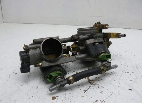 Gasklephuis Ducati ST2