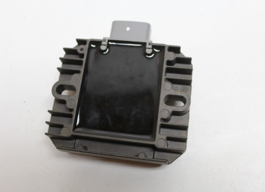 Regler Gleichrichter Suzuki GSR 600