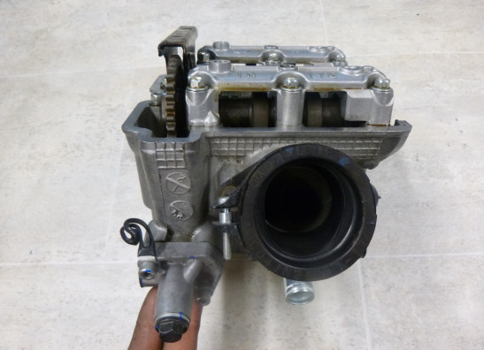 Cylinder head Suzuki DL 650 V STROM