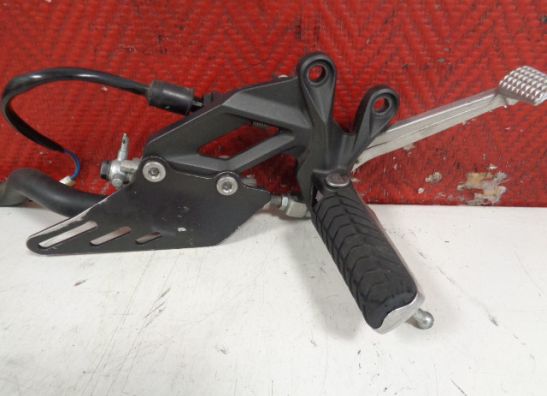 Main step holder right Kawasaki ZZR 1400