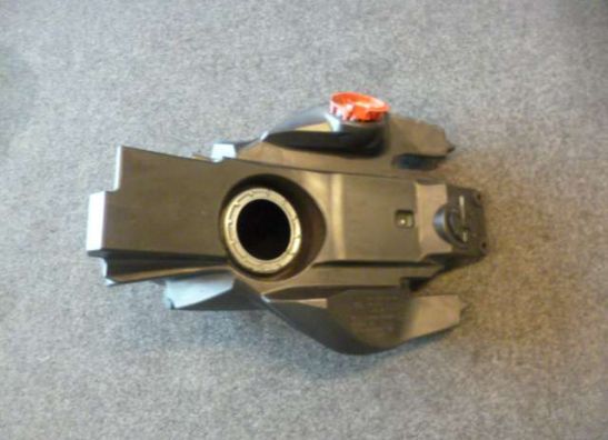 Benzintank BMW F 800 S - ST