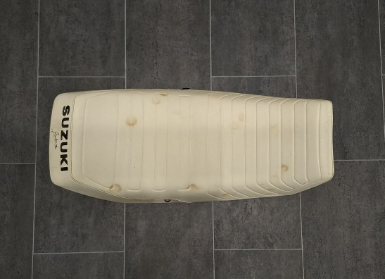 Zadel Suzuki GSX 1100 E