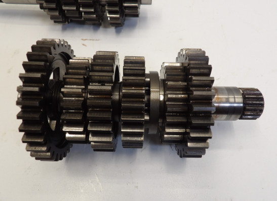 Versnellingsbak Aprilia Falco