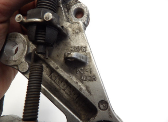 Main step holder right Suzuki GSX R 750