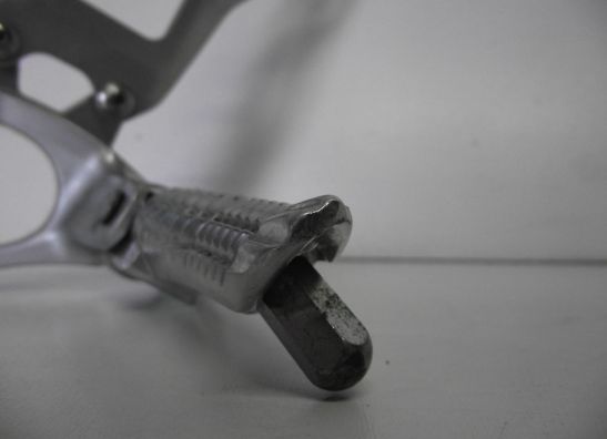 Main step holder left Suzuki GSX R 1000