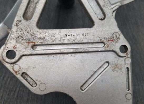 Main step holder left Suzuki GSF 400 Bandit