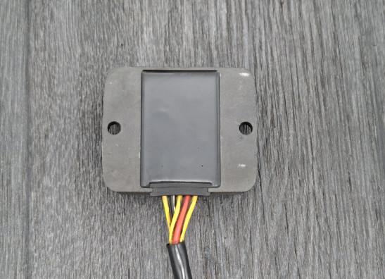 Regulator rectifier  Suzuki VX 800