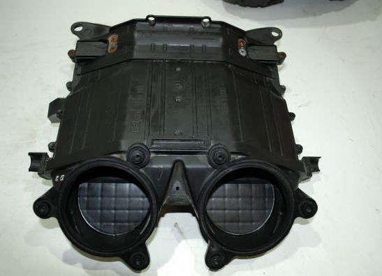 Luchtbuis midden Honda CBR Fireblade