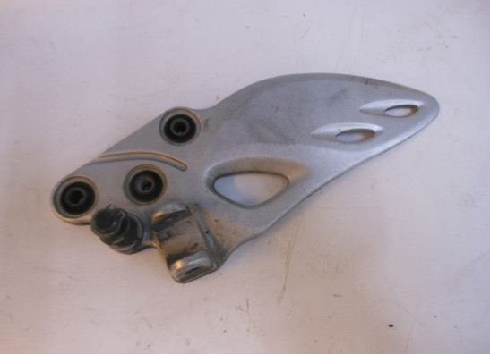 Main step holder left Suzuki GSX R 1300 Hayabusa