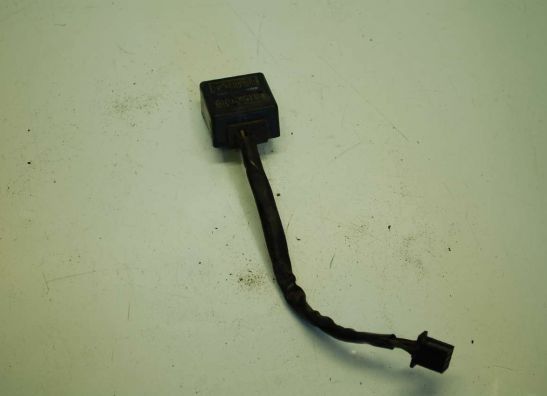 Relais unit Honda VT 700 750