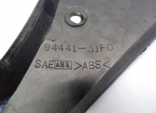 Cowl upper front Suzuki GSF 600 650 Bandit 