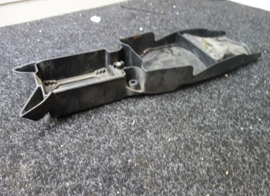 Undertail MV Agusta 750 Brutale