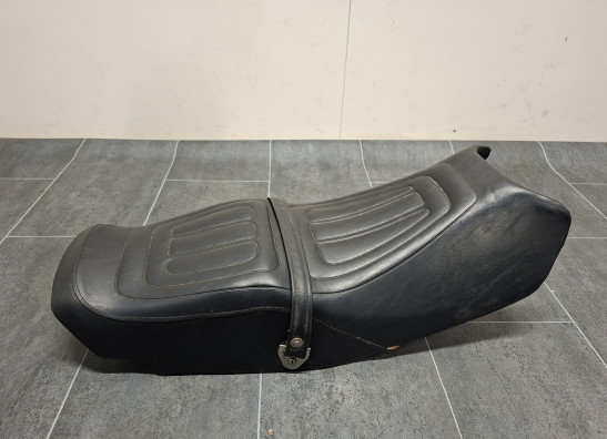 Zadel Honda VT 700 750