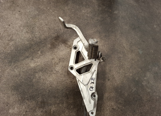 Fussrastetrager vorne rechts Kawasaki ZX 10 R