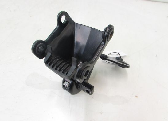 Upper cowl Stay Triumph 675 Street Triple R