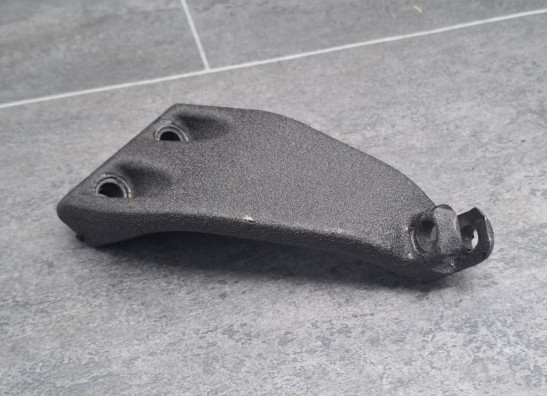 Fussrastetrager vorne links Harley Davidson FXDF Fat Bob