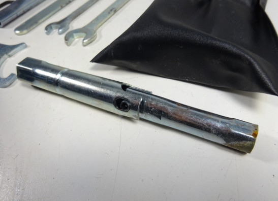 Tool set Suzuki SFV 650 Gladius