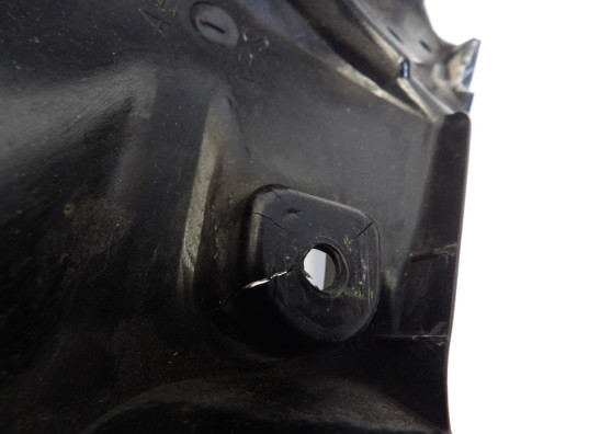 Rechter binnenkuip Yamaha FZ6