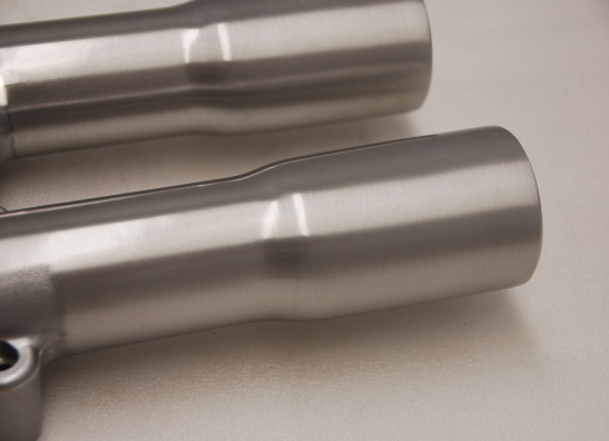 Fork pipe outside Harley Davidson Softtail
